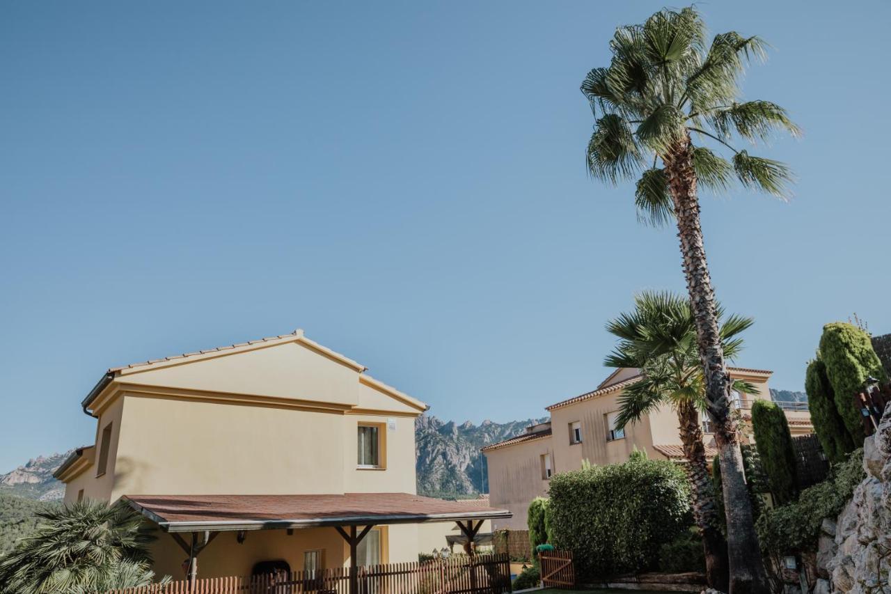 Collbato Resort. Kültér fotó